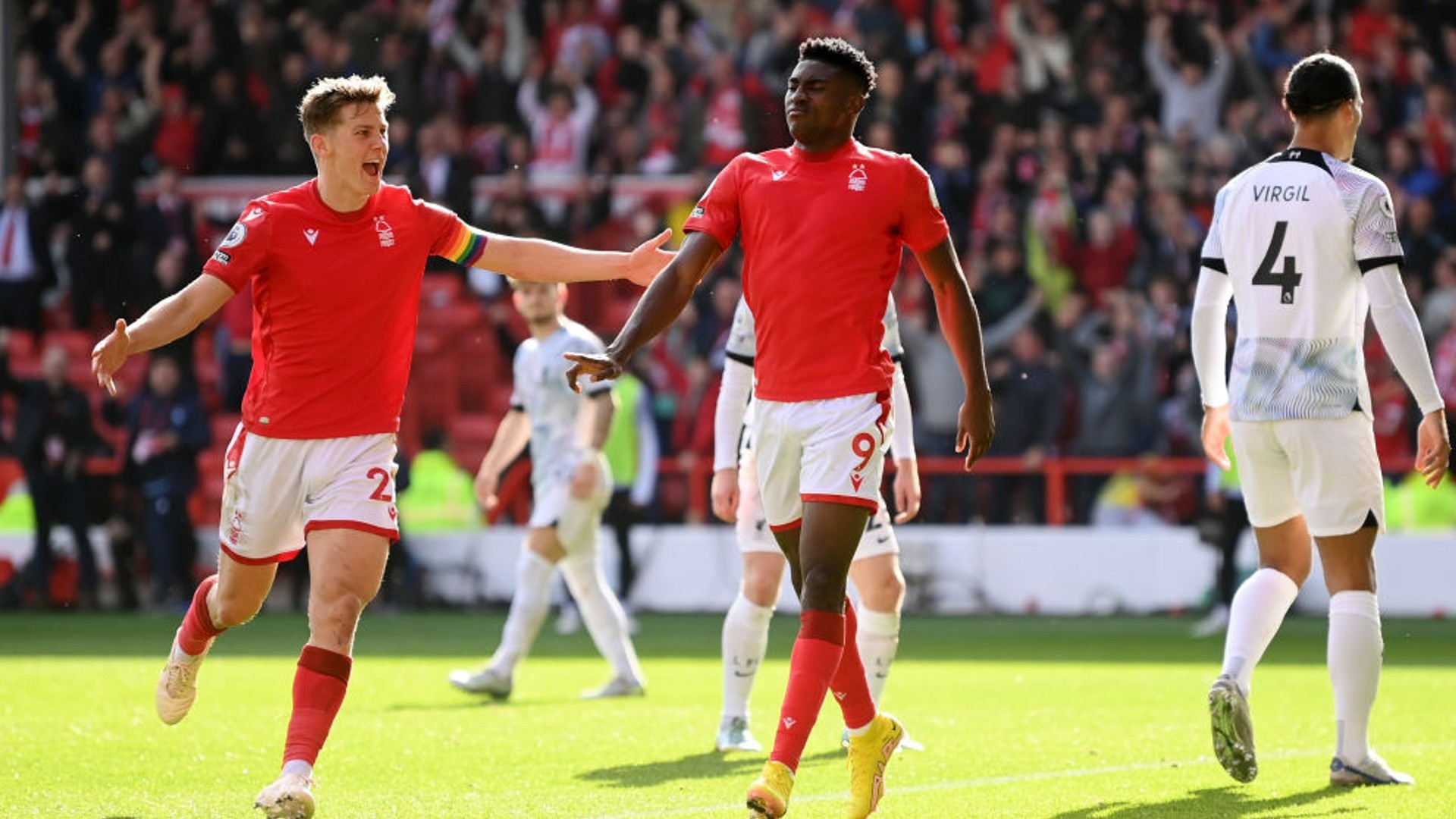 令高层对他 令高层对他