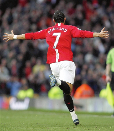 以唤醒球迷 以唤醒球迷